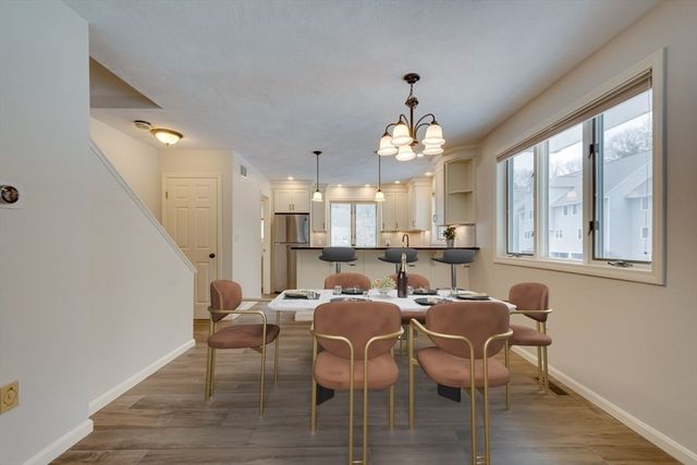 801 Sherwood Forest Ln 801, Saugus, MA 01906