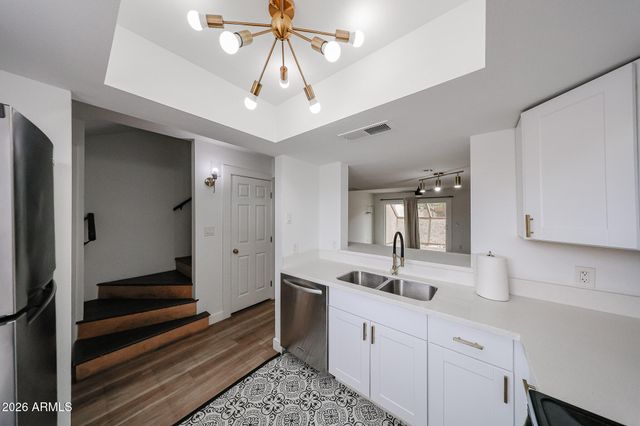 812 W 14TH Street, Tempe, AZ 85281
