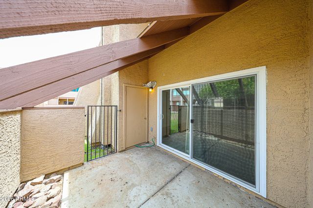 812 W 14TH Street, Tempe, AZ 85281