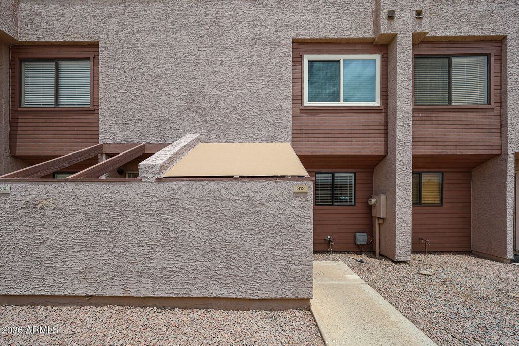 812 W 14TH Street, Tempe, AZ 85281