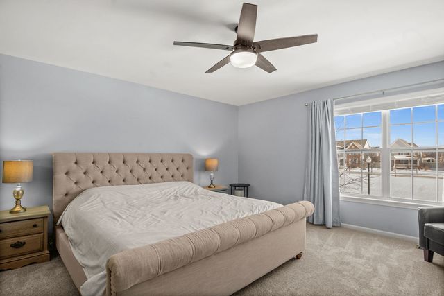 218 Middleton Court, Elgin, IL 60124