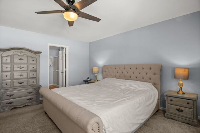 218 Middleton Court, Elgin, IL 60124