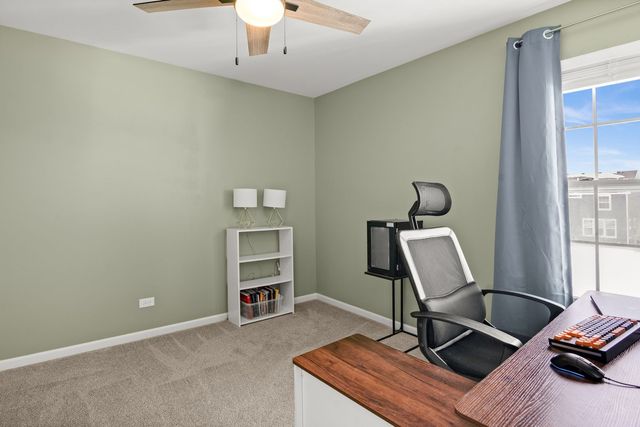 218 Middleton Court, Elgin, IL 60124