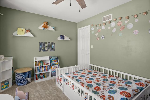 218 Middleton Court, Elgin, IL 60124