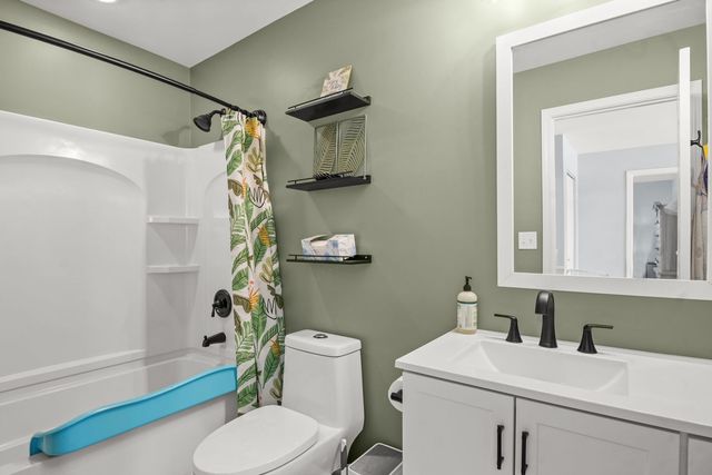 218 Middleton Court, Elgin, IL 60124