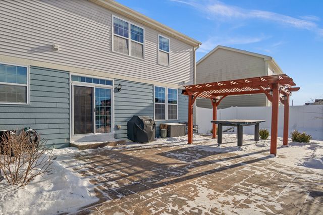 218 Middleton Court, Elgin, IL 60124