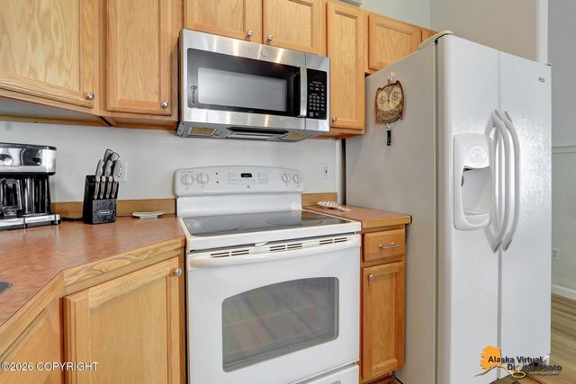 6460 Fairweather Drive, Anchorage, AK 99518