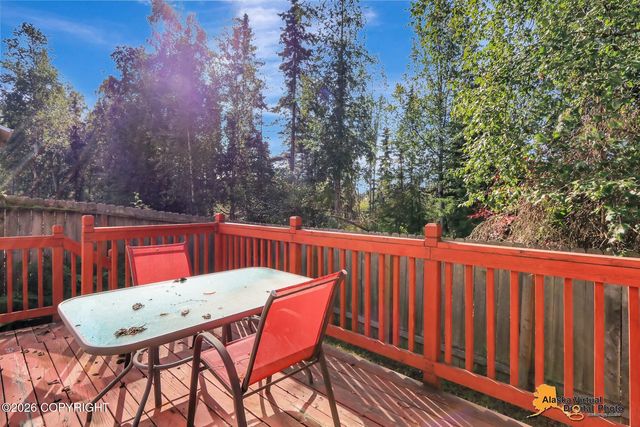 6460 Fairweather Drive, Anchorage, AK 99518