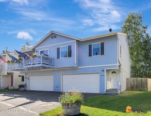 6460 Fairweather Drive, Anchorage, AK 99518