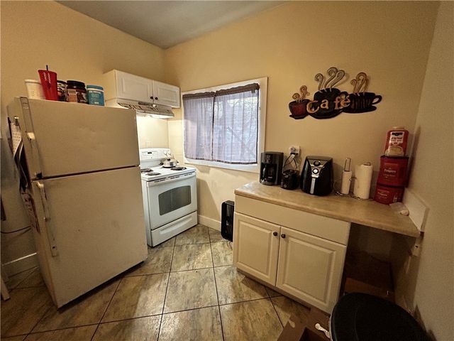 727 Dewey Avenue, Rochester, NY 14613