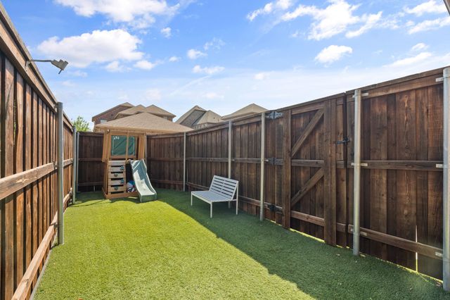 1416 Huntsman Ridge Lane, Arlington, TX 76005