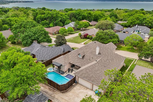 711 Ridgeview Drive, Rockwall, TX 75087