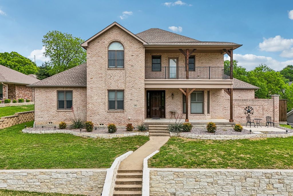 711 Ridgeview Drive, Rockwall, TX 75087
