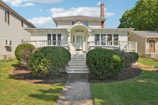 25018 W Lake Shore Drive, Ingleside, IL 60041