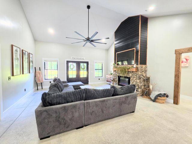 35 Chickory Lane, Monteagle, TN 37356