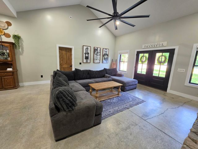 35 Chickory Lane, Monteagle, TN 37356