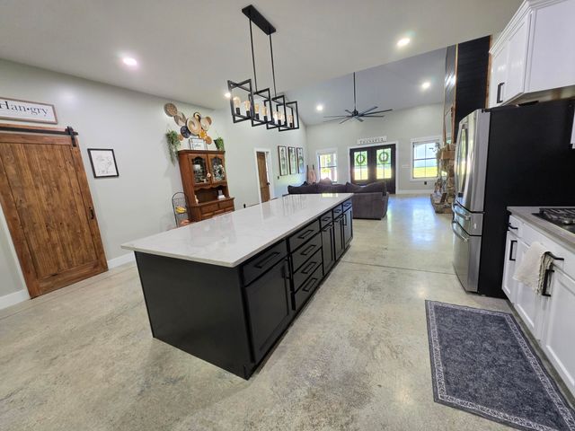 35 Chickory Lane, Monteagle, TN 37356