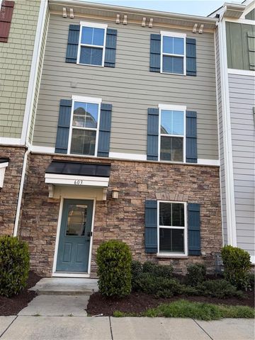 603 Brickell CHSE, Chesapeake, VA 23324