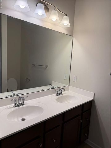 603 Brickell CHSE, Chesapeake, VA 23324