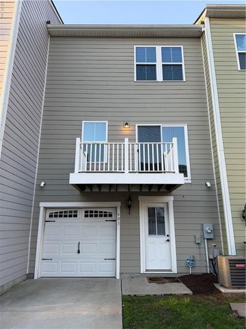 603 Brickell CHSE, Chesapeake, VA 23324