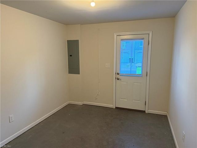 603 Brickell CHSE, Chesapeake, VA 23324