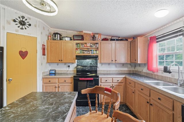 135 Tupelo Loop NE, Ludowici, GA 31316