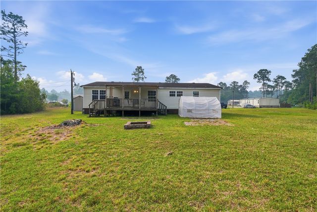 135 Tupelo Loop NE, Ludowici, GA 31316