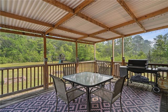 135 Tupelo Loop NE, Ludowici, GA 31316