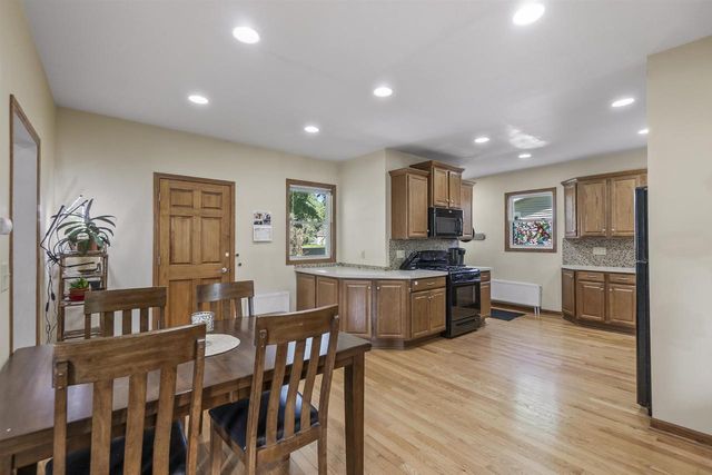 536 EUREKA STREET, Ripon, WI 54971