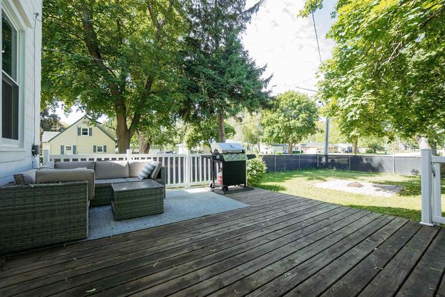 536 EUREKA STREET, Ripon, WI 54971