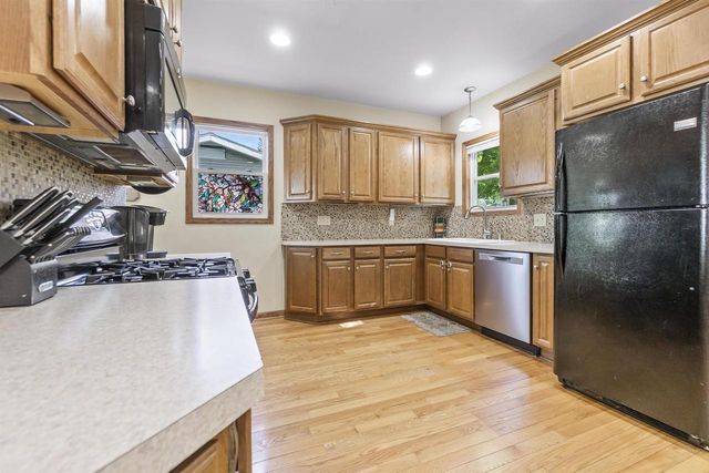 536 EUREKA STREET, Ripon, WI 54971