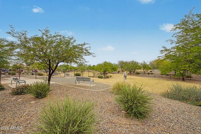 18488 W TINA Lane, Surprise, AZ 85387
