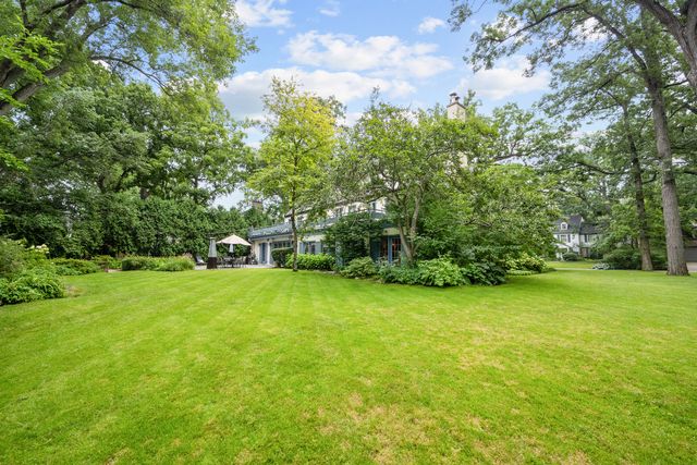 908 Elm Place, Glencoe, IL 60022