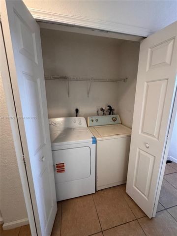 2525 SE 15th Pl 194, Homestead, FL 33035