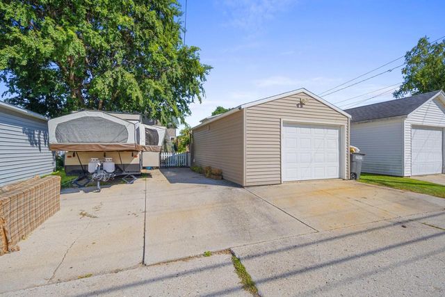 1724 S 13th STREET, Sheboygan, WI 53081