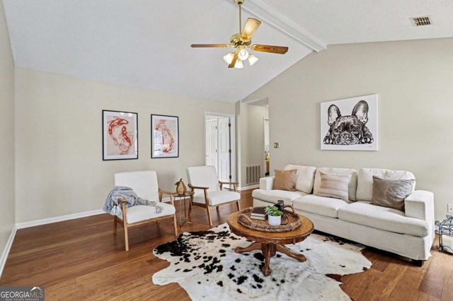 85 London Lane, Sharpsburg, GA 30277