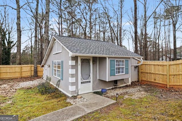 85 London Lane, Sharpsburg, GA 30277