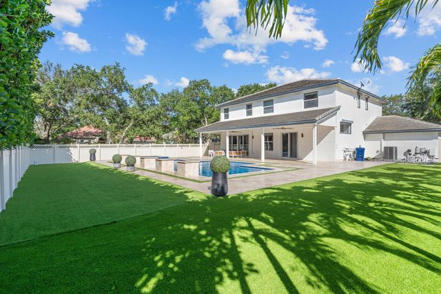 1254 NW 102nd Way, Coral Springs, FL 33071