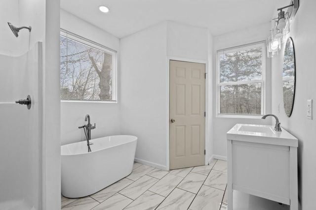 657 Summit Lane, Ellijay, GA 30540