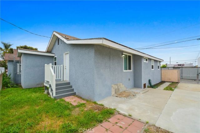 817 N Gulf Avenue, Wilmington, CA 90744