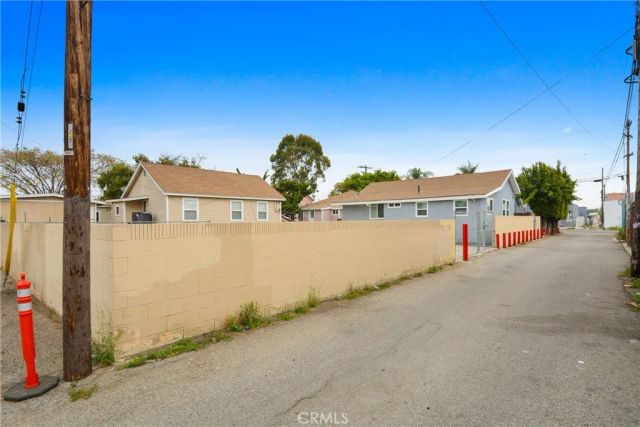 817 N Gulf Avenue, Wilmington, CA 90744