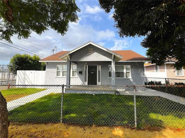 817 N Gulf Avenue, Wilmington, CA 90744