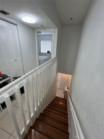 171 Riviera Cir 61, Weston, FL 33326