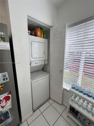 171 Riviera Cir 61, Weston, FL 33326