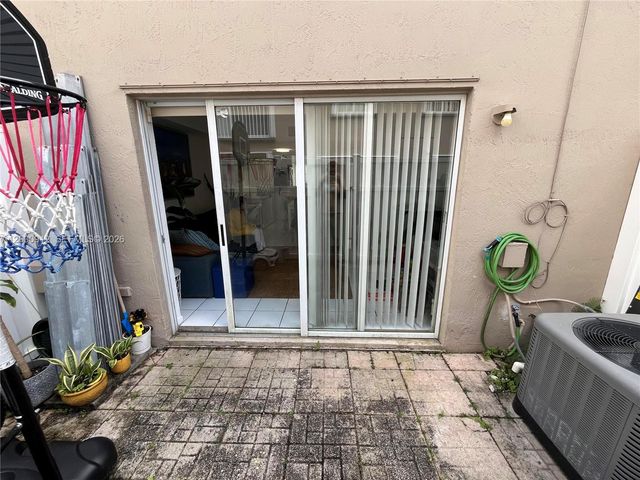 171 Riviera Cir 61, Weston, FL 33326