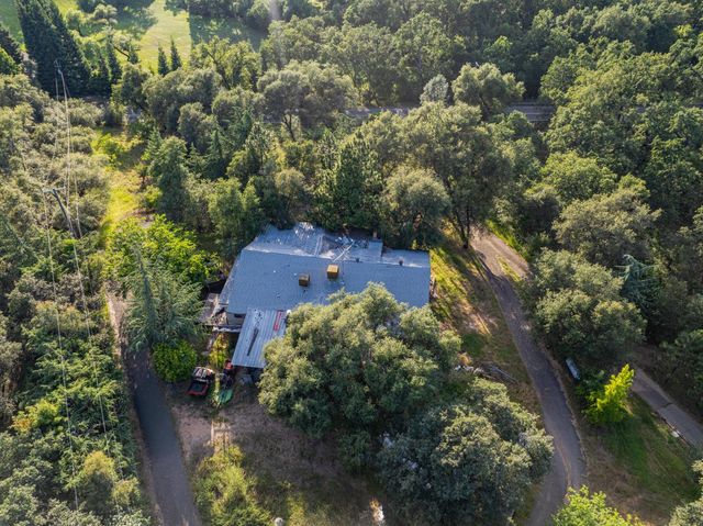 2380 Gold Hill Rd, Newcastle, CA 95658