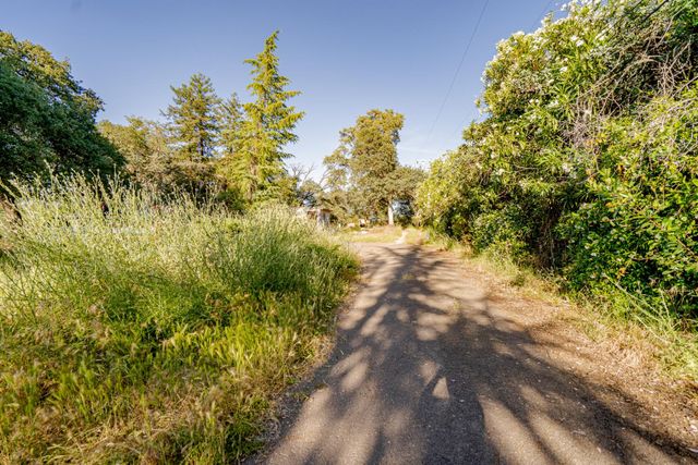 2380 Gold Hill Rd, Newcastle, CA 95658