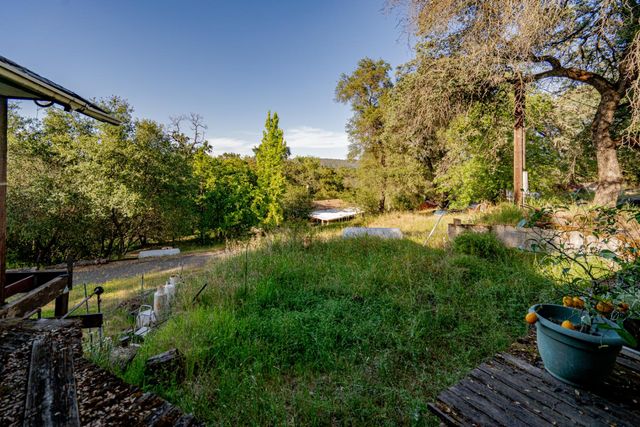 2380 Gold Hill Rd, Newcastle, CA 95658