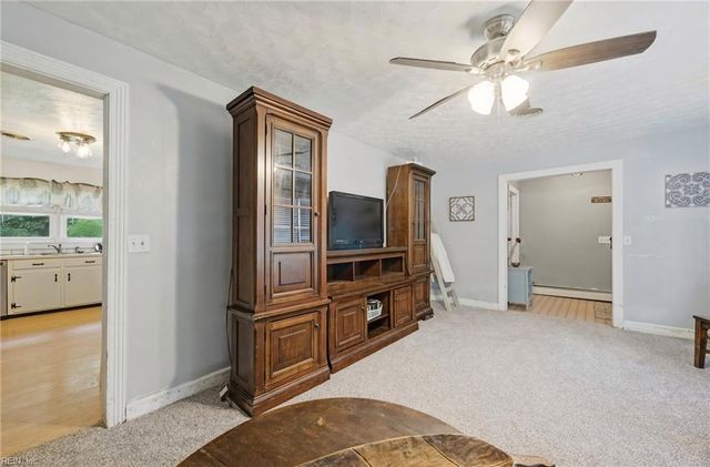218 Northbrooke AVE, Suffolk, VA 23434