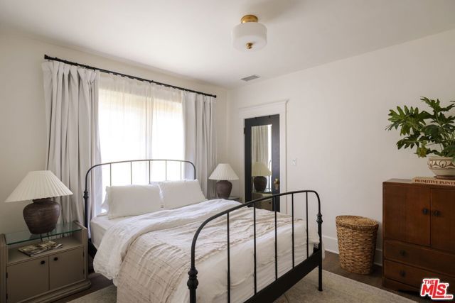 1758 W 41st Drive, Los Angeles, CA 90062